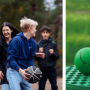 Nuoret pelaa koripalloa, vihreä maila ja pallo